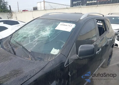 2015 Nissan Rogue Select S z USA, uszkodzony, nr VIN JN8AS5MT6FW651191